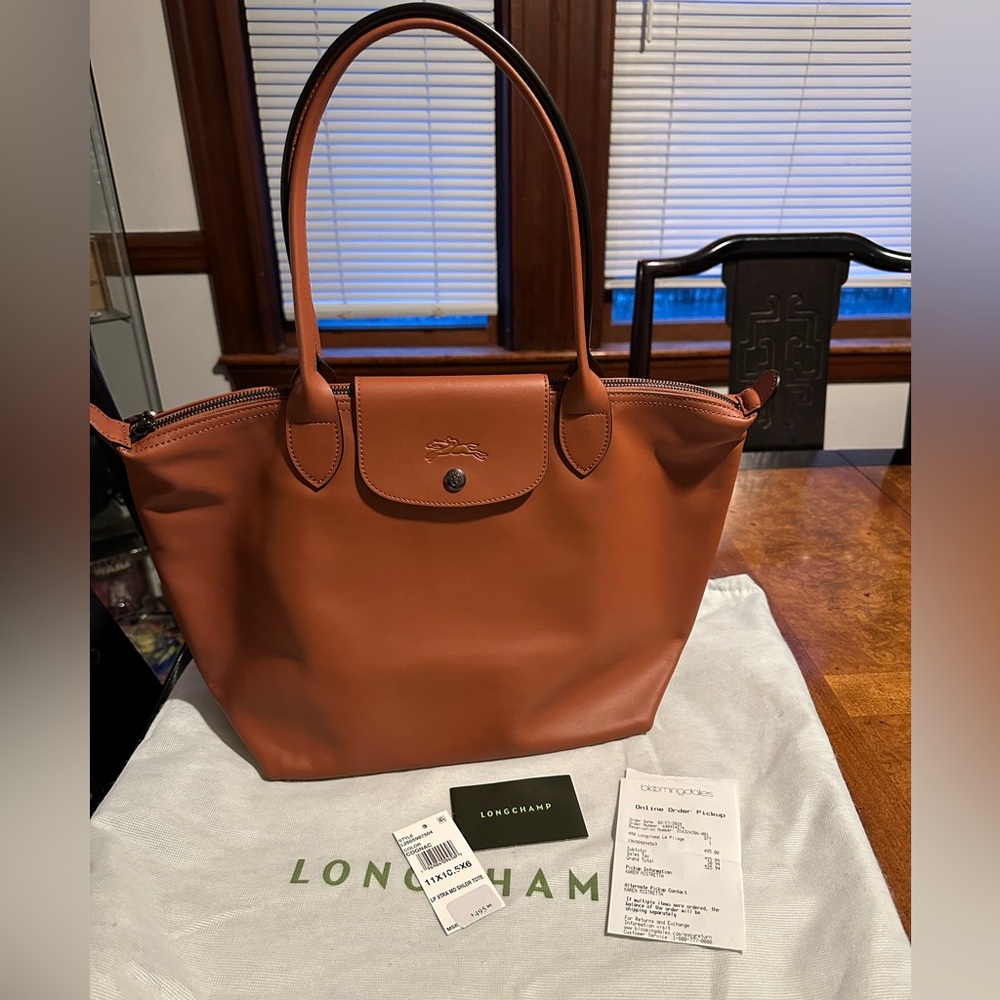 Le Pliage Xtra M Tote Bag in Cognac Leather